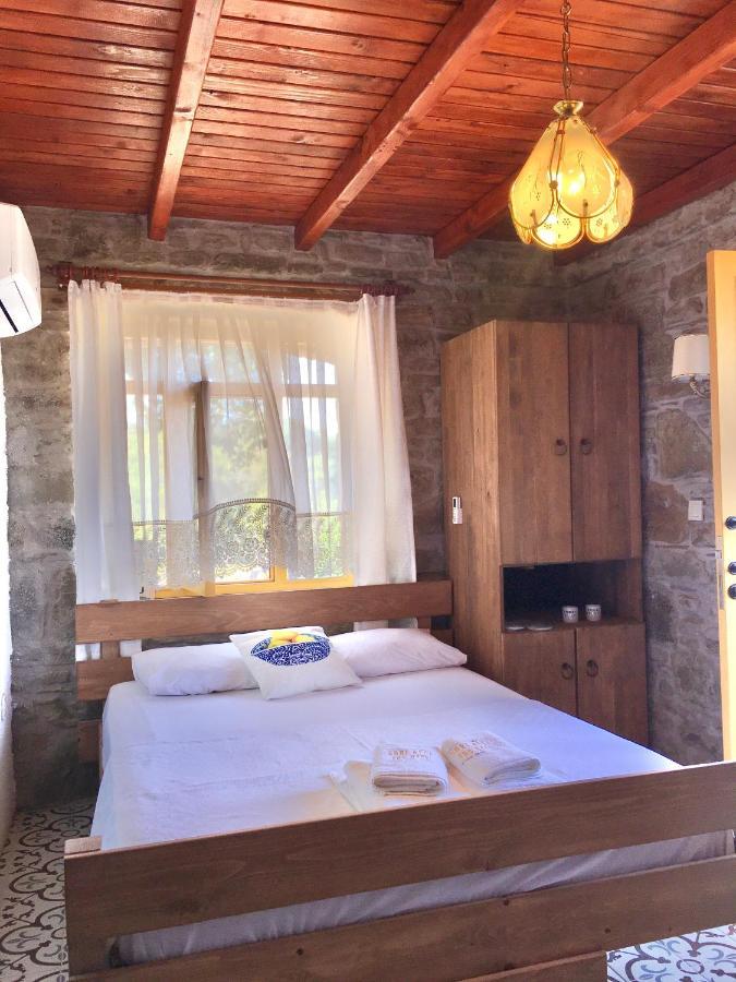 Sari Keci Tas Otel İmroz Bagian luar foto