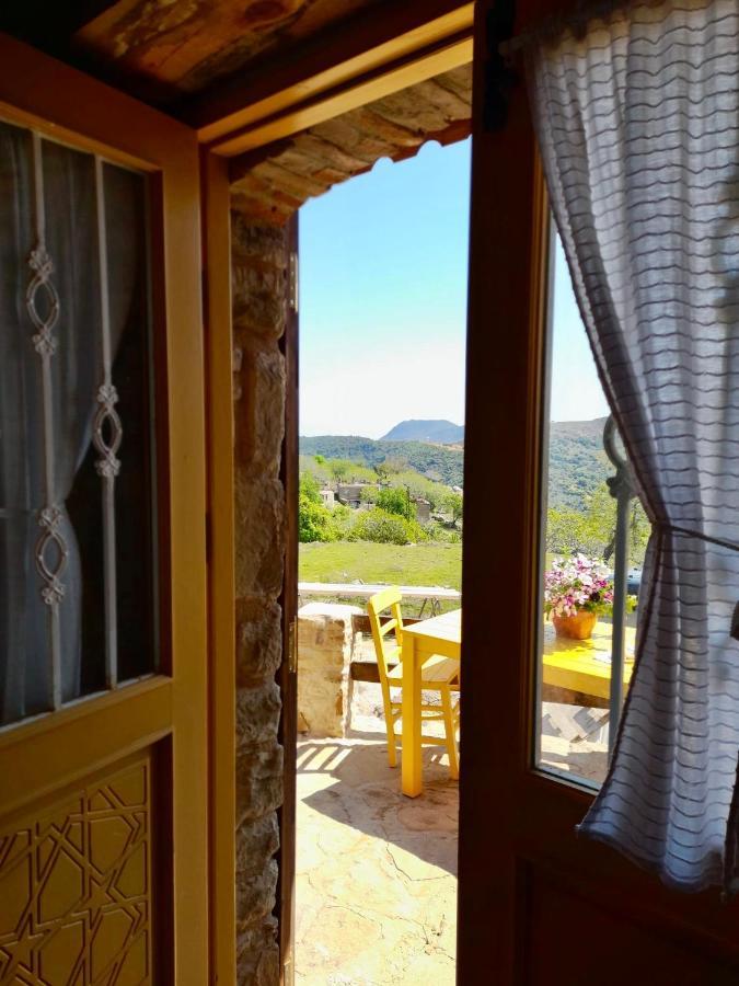 Sari Keci Tas Otel İmroz Bagian luar foto